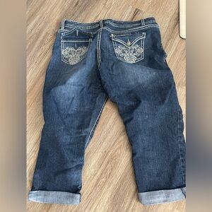 Nine West women’s capris